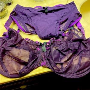 Elomi bra and panties set. Bra 42G Panties Large